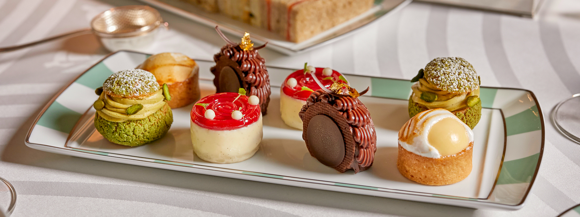 Afternoon Tea Traditional Tea In London Claridge S Afternoon Tea Traditional Tea In London Claridge S