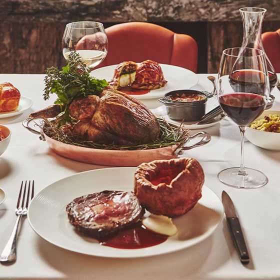 roast beef, yorkshire pudding and red wine